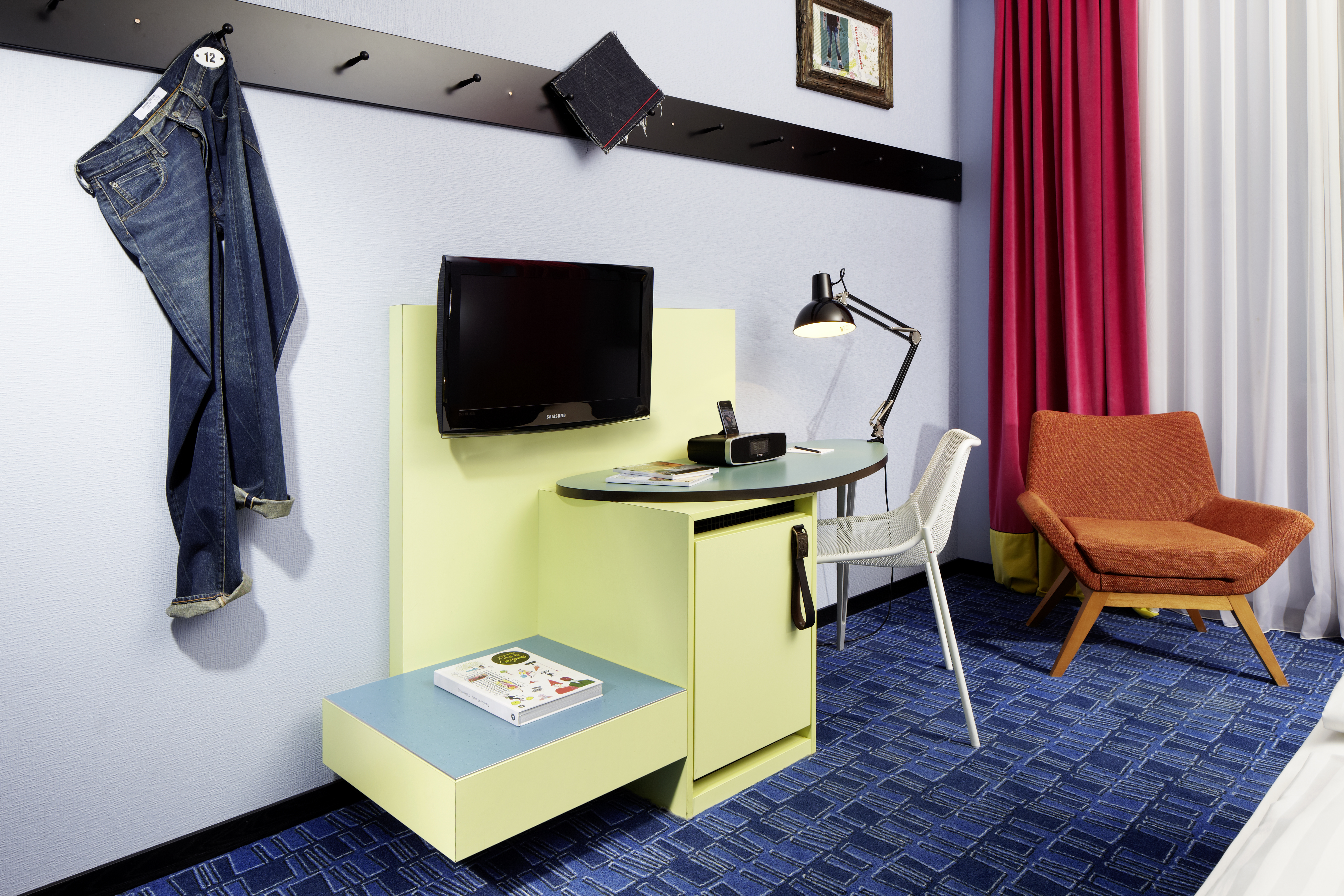 25h_Levis_StephanLem_20